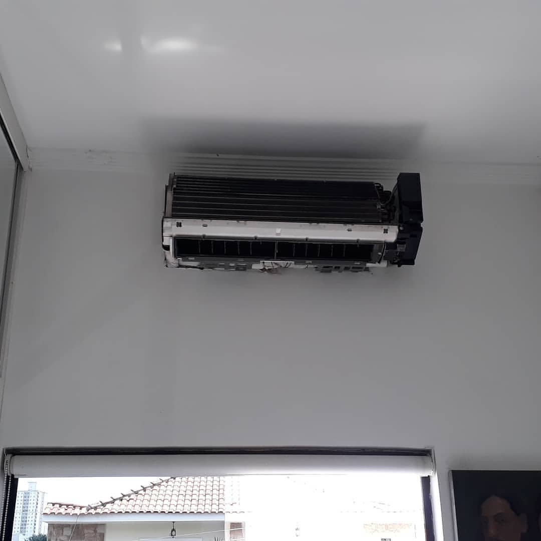 Limpeza de ar condicionado