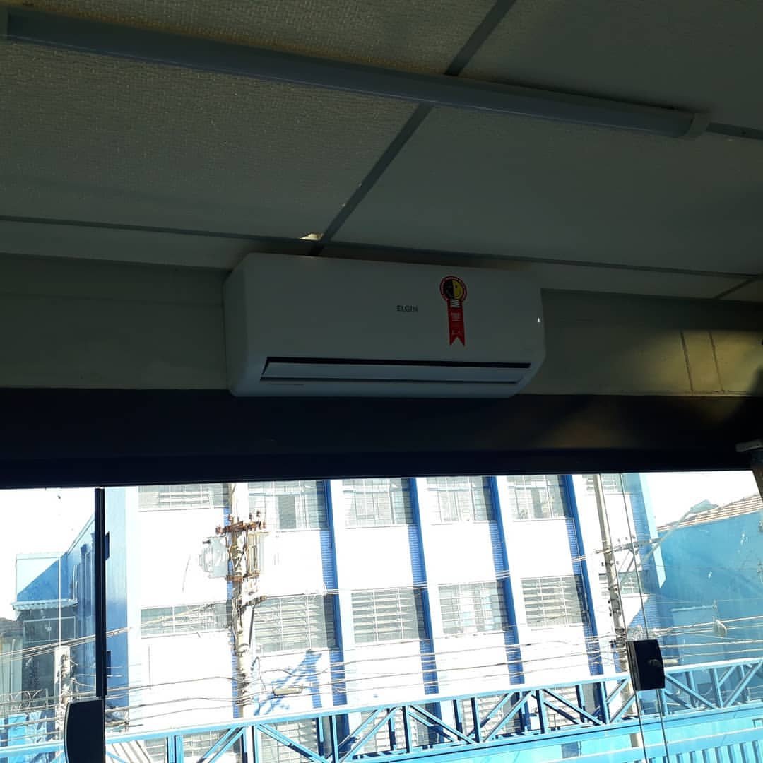 Limpeza de ar condicionado